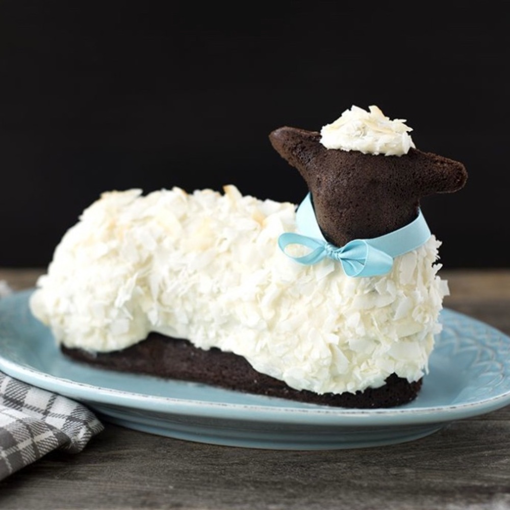 NordicWare - 3D Lamb Cake Pan